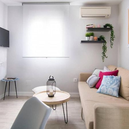 Cruz Apartment มาดริด ภายนอก รูปภาพ