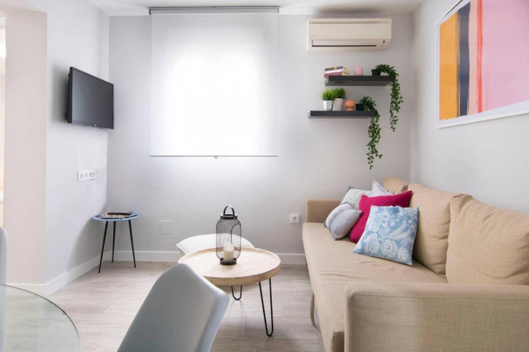 Cruz Apartment มาดริด ภายนอก รูปภาพ